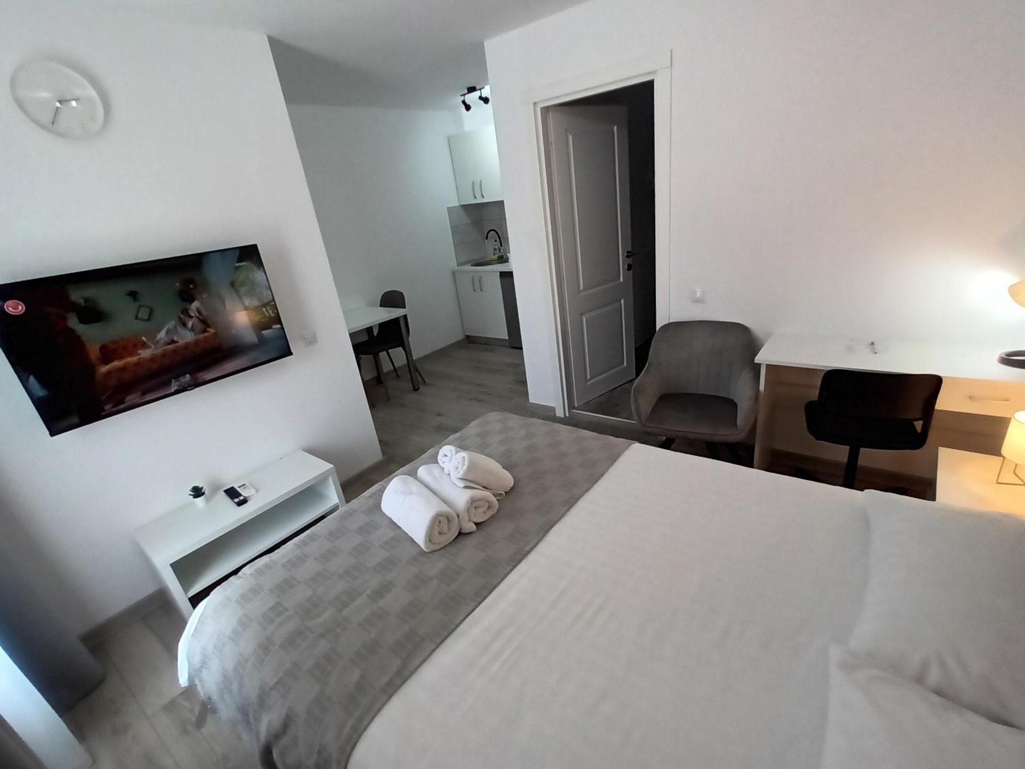 Old Town Studio 2 Apartment Nr 2 Nagybánya Kültér fotó